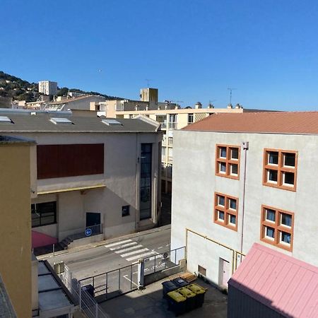T2 Duplex Centre Ville De Sète Buitenkant foto